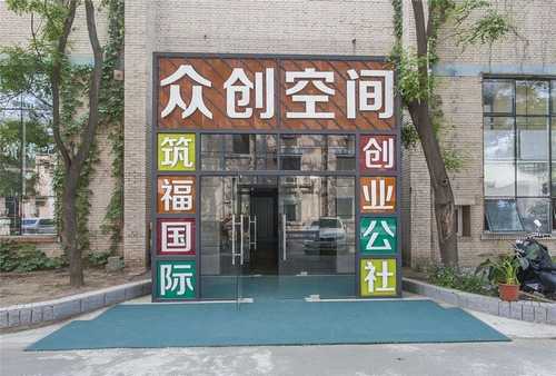 南宁网络推广，本地建站与外企方案的成本与效果对比